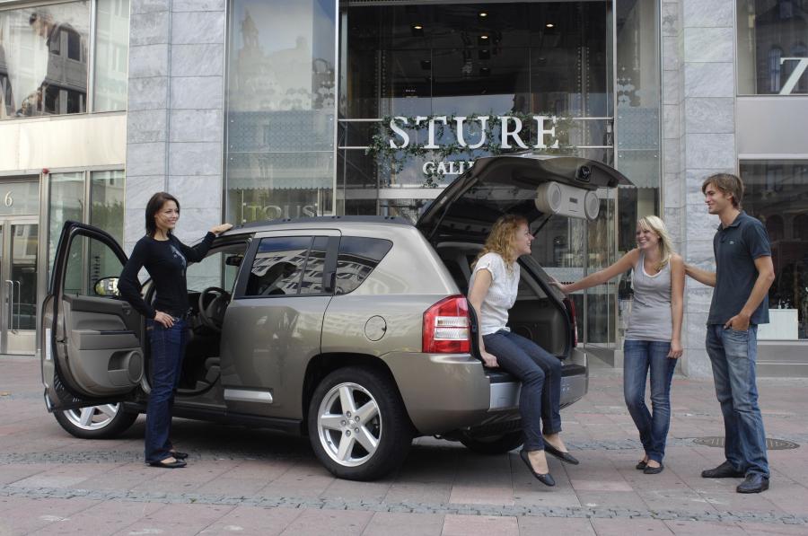  Jeep Compass 2007 года  (фото 47 из 100)